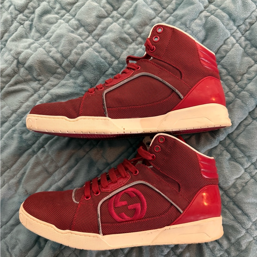 Gucci Red Sneakers Classic High-Top Design - Picture 3 of 7